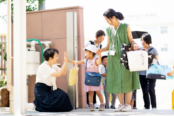 登園するの様子